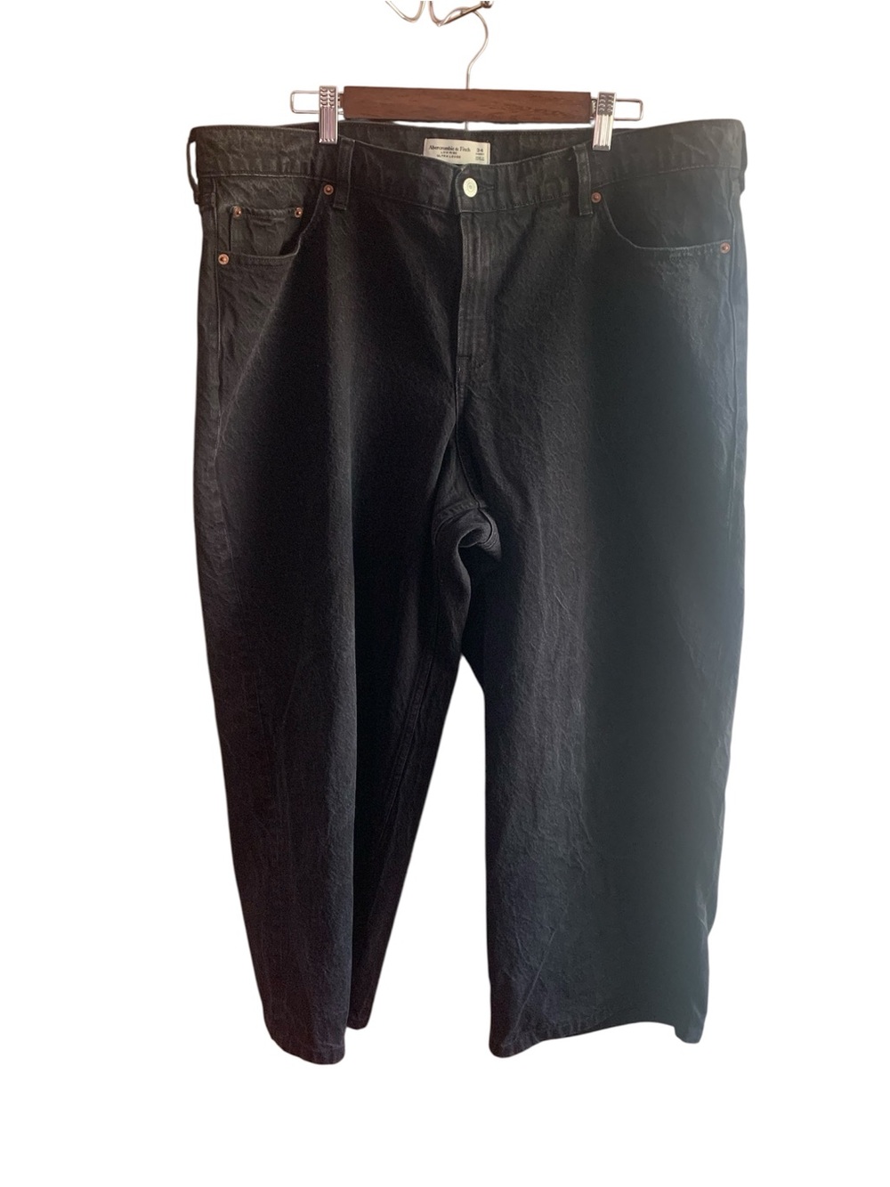 Abercrombie & Fitch Women's Black Low Rise Ultra Loose Jeans